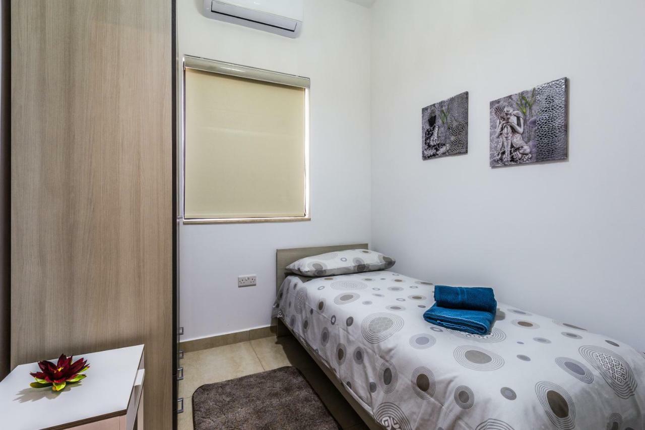 Sunny Modern Apartments Mellieha Luaran gambar